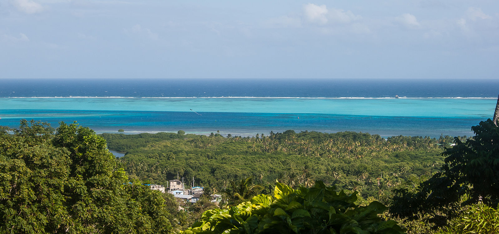 Viewpoint of Loma San Andrés Island